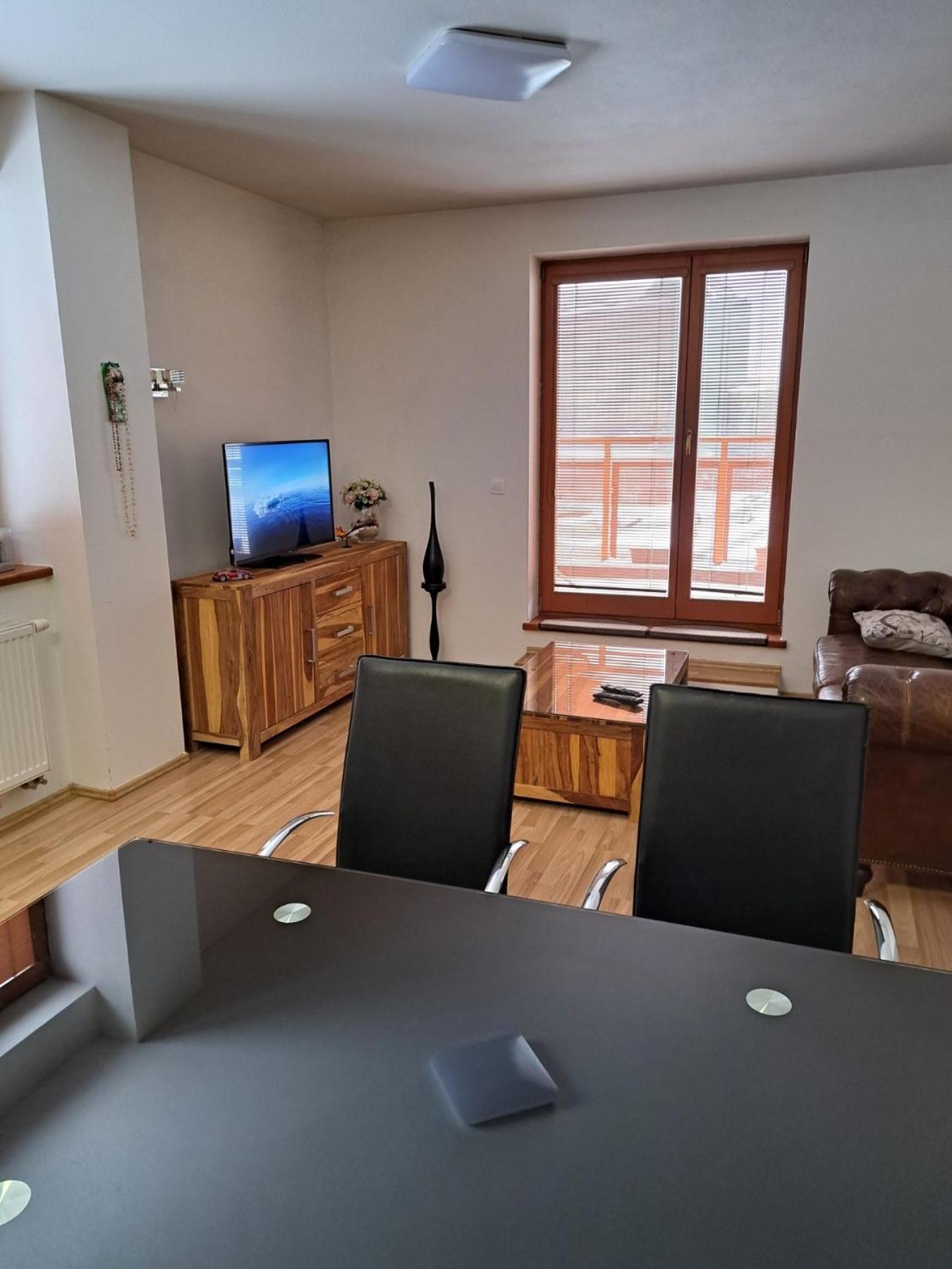 Apartament In The Center Of Poprad-Free Parking Kültér fotó